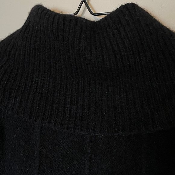 Women's Black Small BCBGMaxAzria Sweater S/S - Picture 10 of 11
